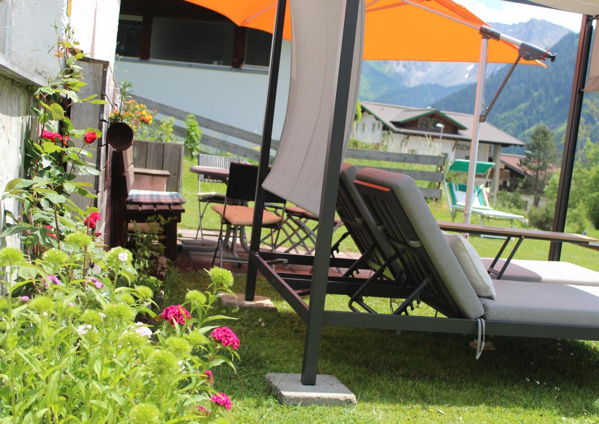 Hotel Berghof Berwang Exterior foto